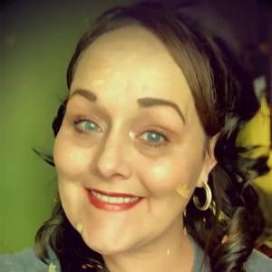 Meet your Posher, Marci